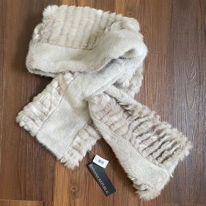 NWT gray faux fur scarf wrap